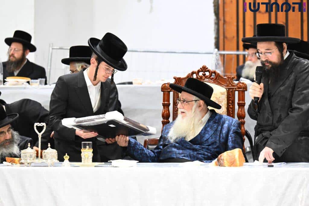 בצאנז חגגו את הילולת ה'דברי חיים'