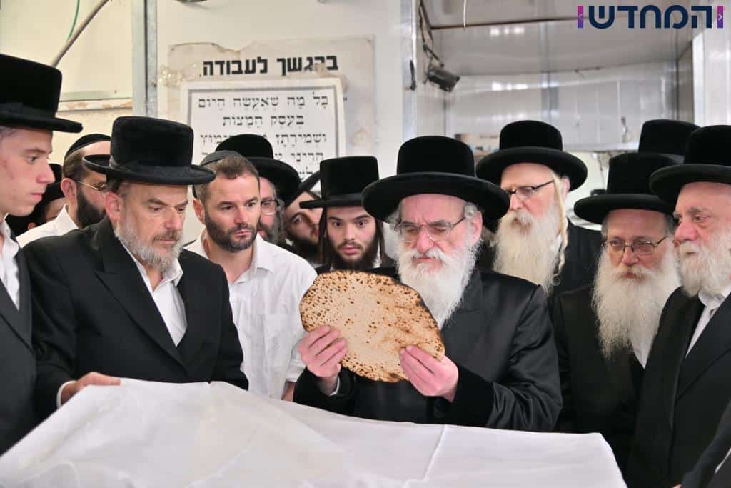 משאיבת מים עד נעילת החג: תיעוד ענק מחצר הקודש ויז'ניץ מרכז