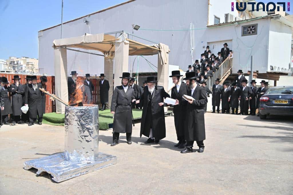 משאיבת מים עד נעילת החג: תיעוד ענק מחצר הקודש ויז'ניץ מרכז