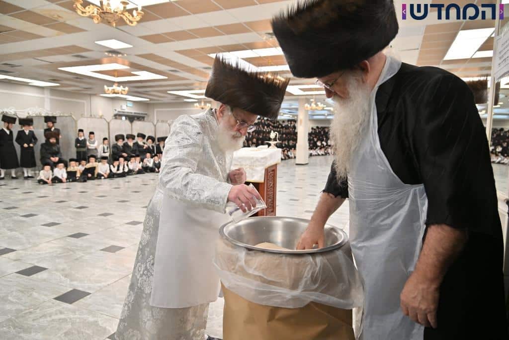 משאיבת מים עד נעילת החג: תיעוד ענק מחצר הקודש ויז'ניץ מרכז