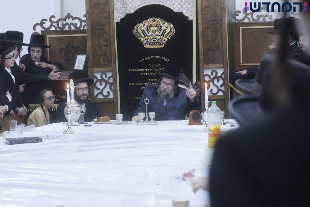 סעודת ראש חודש אצל האדמו"ר מסקולען