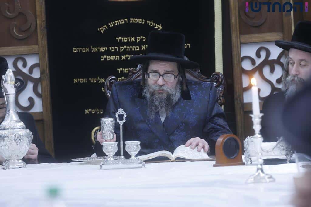 סעודת ראש חודש אצל האדמו"ר מסקולען