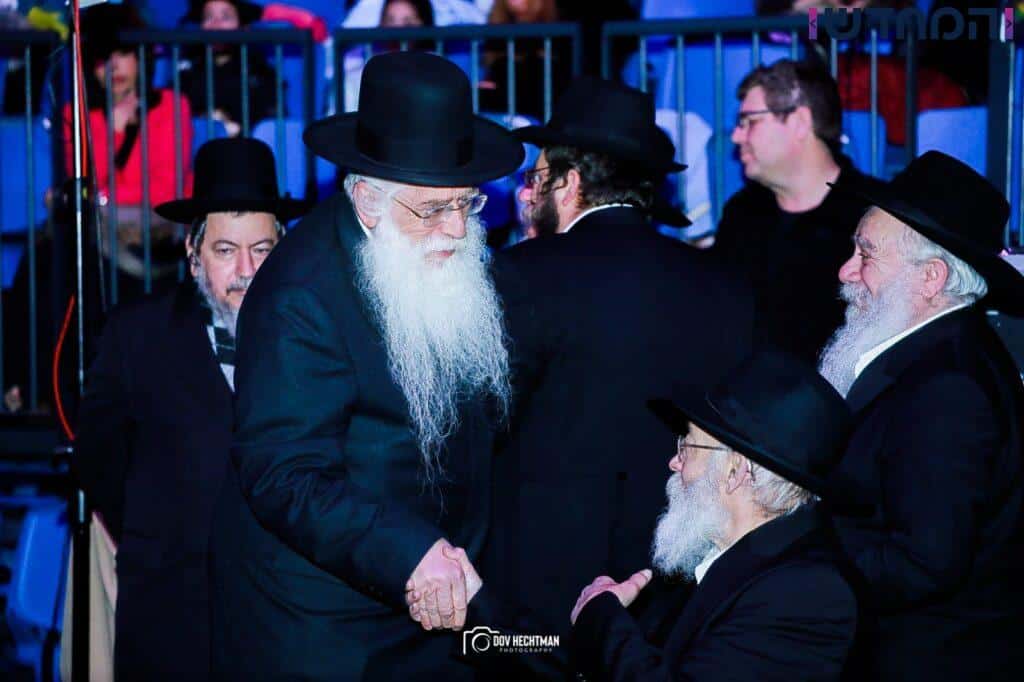 בירושלים: רבבות חסידי חב"ד חגגו לרבי