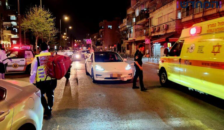 בשכונה החרדית: רוכבת קורקינט נפגעה בתאונת דרכים