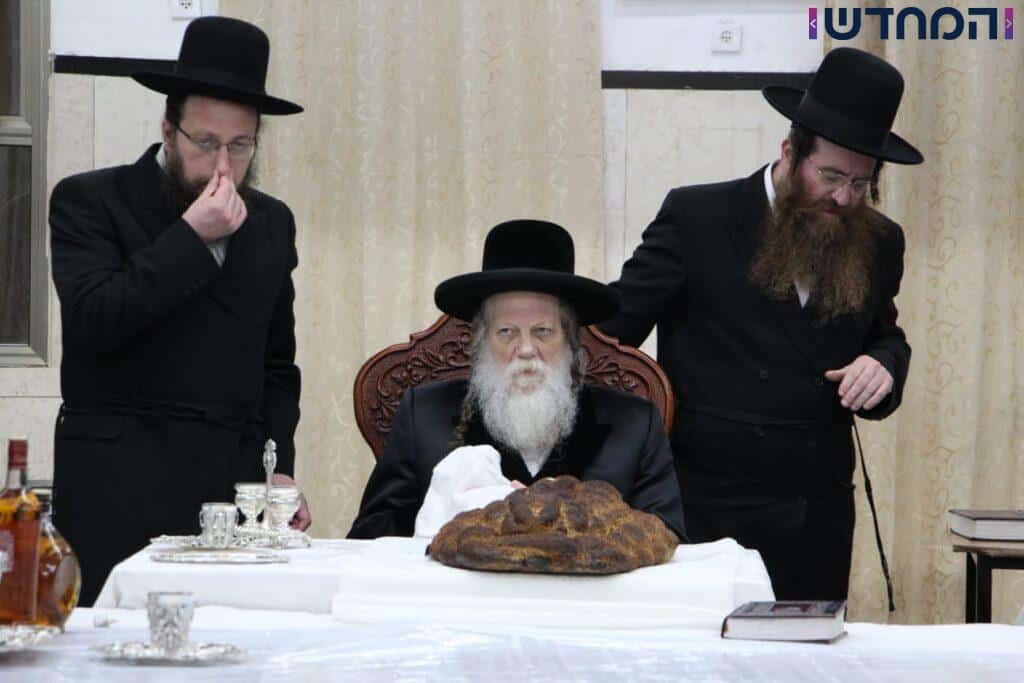 ביום הזיכרון: הרבי ערך טיש לחסידים