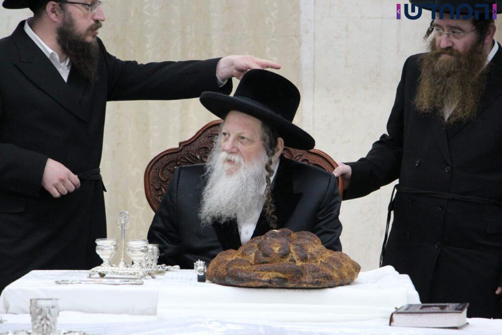 ביום הזיכרון: הרבי ערך טיש לחסידים