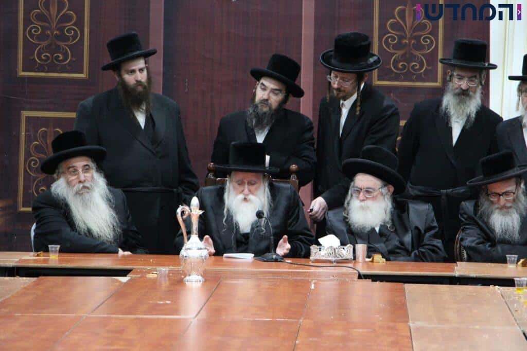 לצד האדמו"רים: הרבי מסר שיעור לבחורים