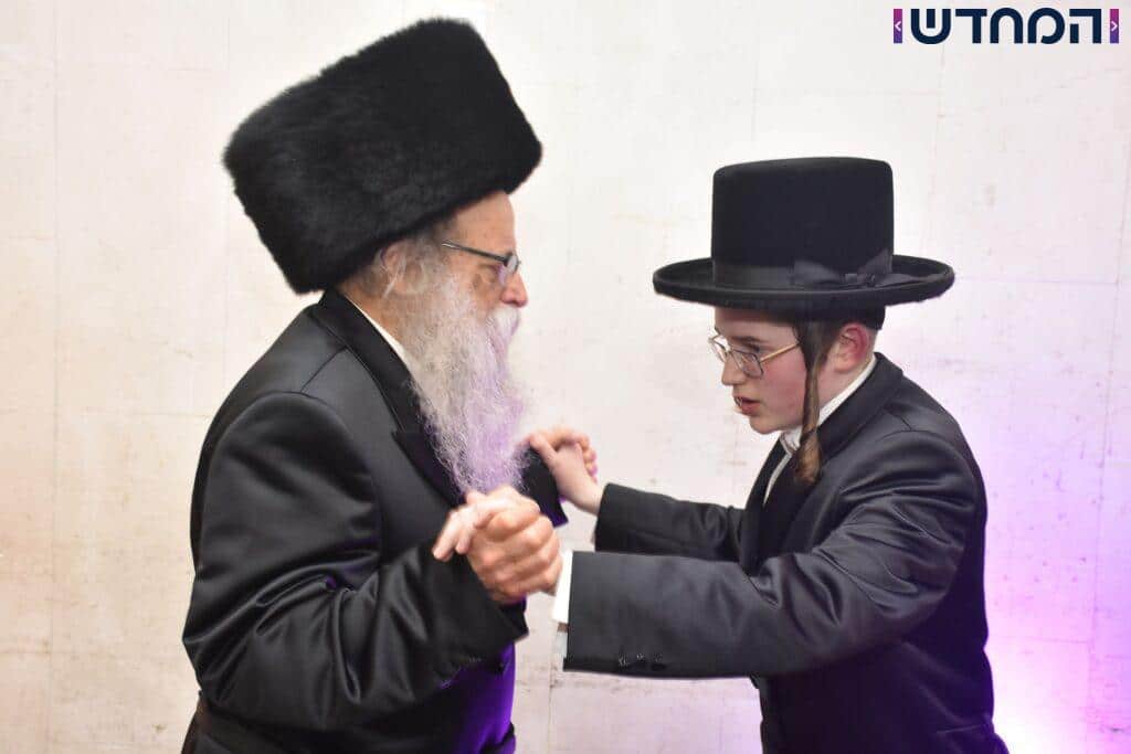 גלריה: שמחת בר מצווה בחצר הקודש נדבורנא צפת 