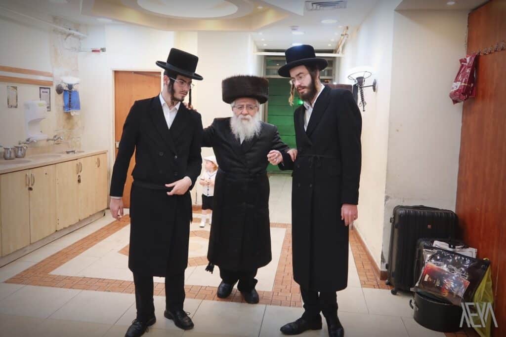 שמחת בר המצווה לנכד הרבי