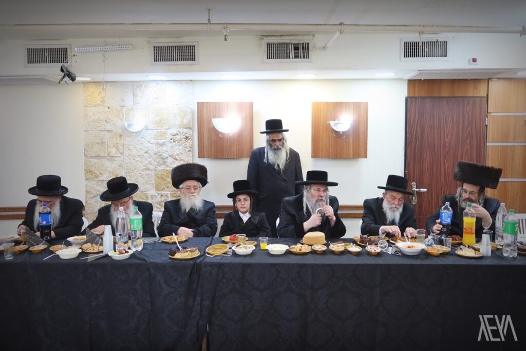 שמחת בר המצווה לנכד הרבי