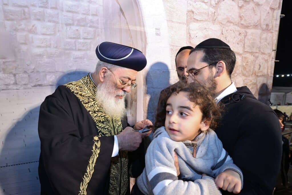 אור מופלא רום מעלה: הראשל"צ חנך את מתחם ההילולא