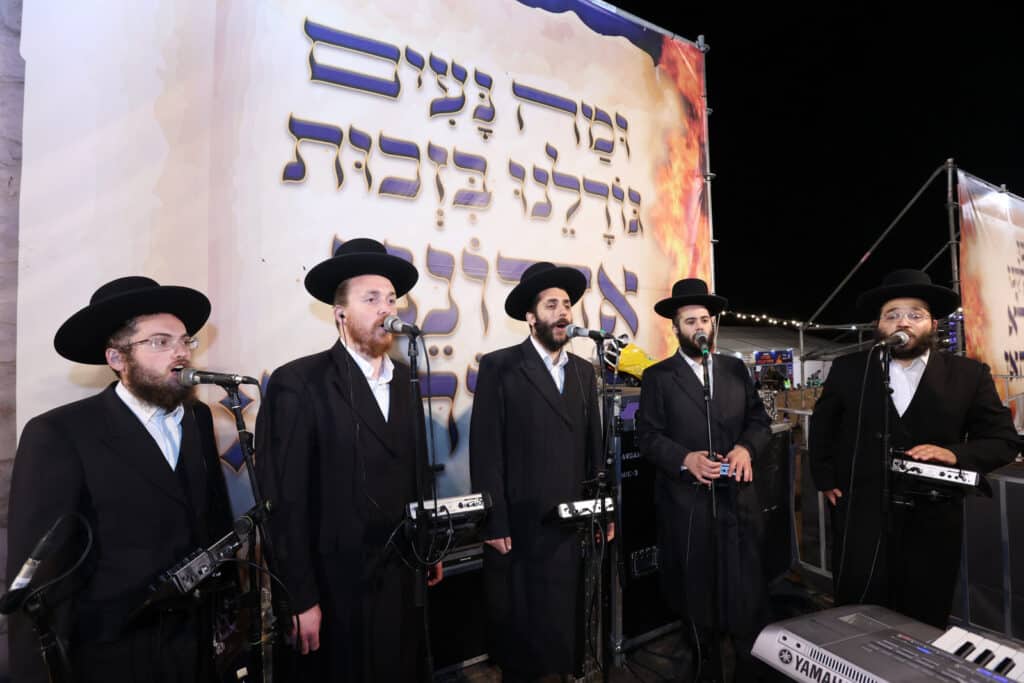 אור מופלא רום מעלה: הראשל"צ חנך את מתחם ההילולא