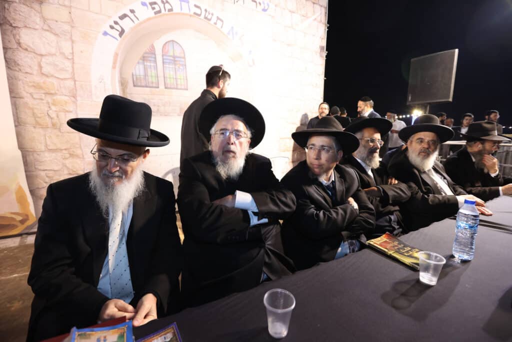 אור מופלא רום מעלה: הראשל"צ חנך את מתחם ההילולא