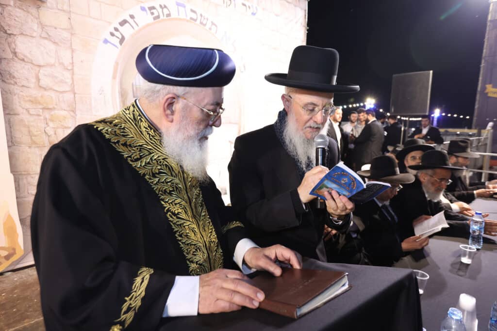 אור מופלא רום מעלה: הראשל"צ חנך את מתחם ההילולא