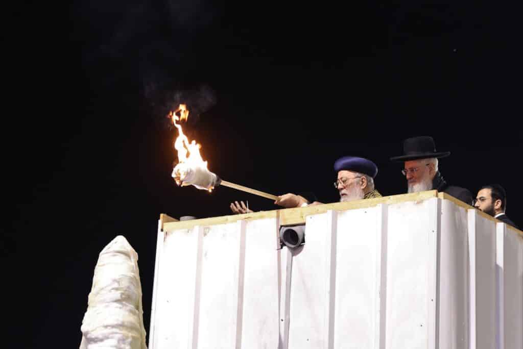 אור מופלא רום מעלה: הראשל"צ חנך את מתחם ההילולא