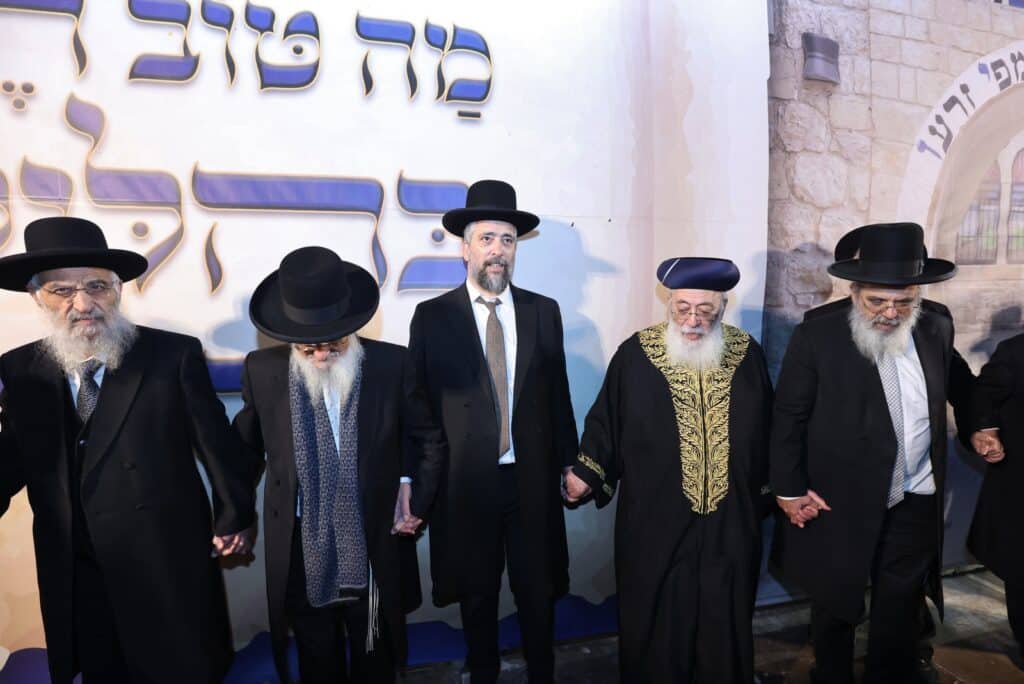 אור מופלא רום מעלה: הראשל"צ חנך את מתחם ההילולא