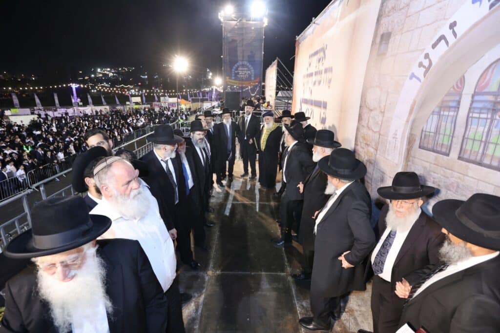 אור מופלא רום מעלה: הראשל"צ חנך את מתחם ההילולא