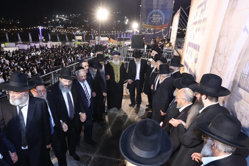 אור מופלא רום מעלה: הראשל"צ חנך את מתחם ההילולא