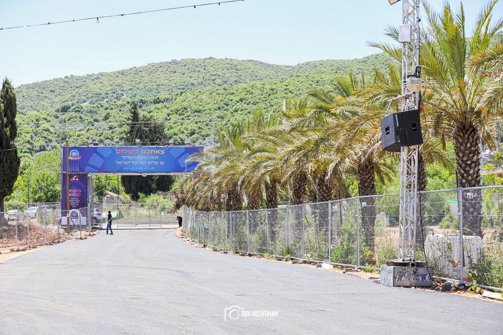 יממה וחצי להילולא: הצלם החב"די תיעד את ההכנות