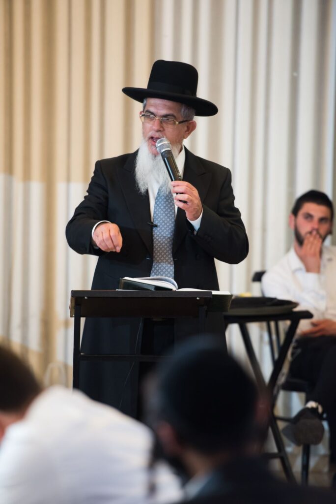 במוסדות על שם רמבה"נ חגגו הילולא וסיום הזוהר