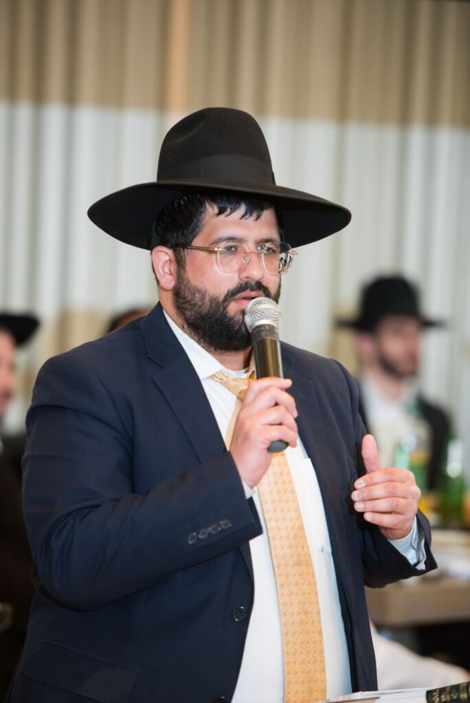 במוסדות על שם רמבה"נ חגגו הילולא וסיום הזוהר