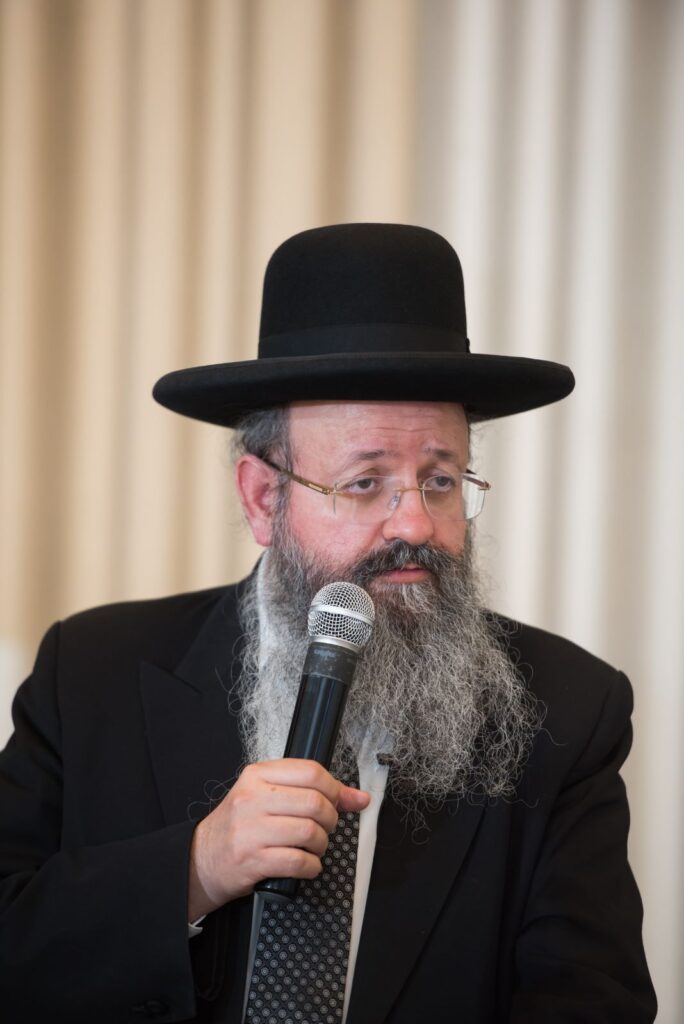 הרב יצחק בצרי