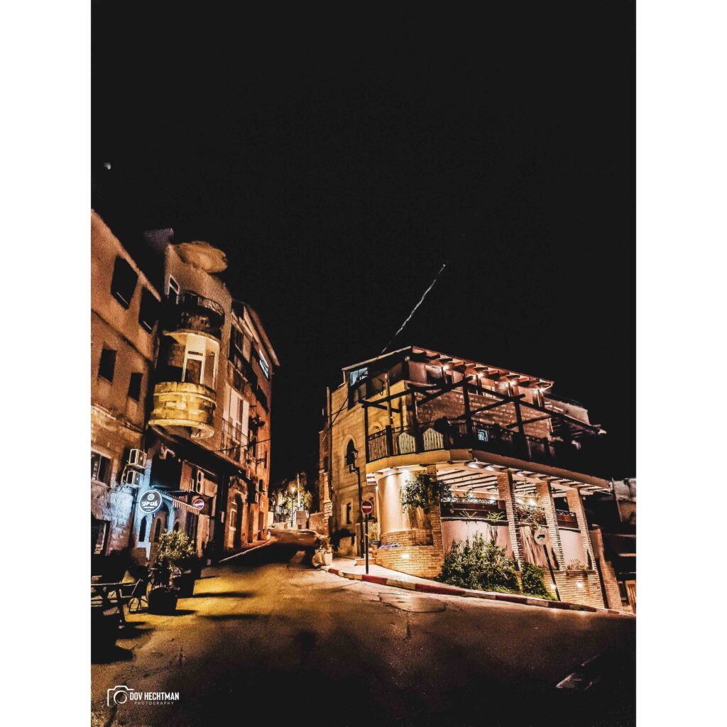 צפת שלא הכרתם: הצלם החב"די תיעד 50 רגעים