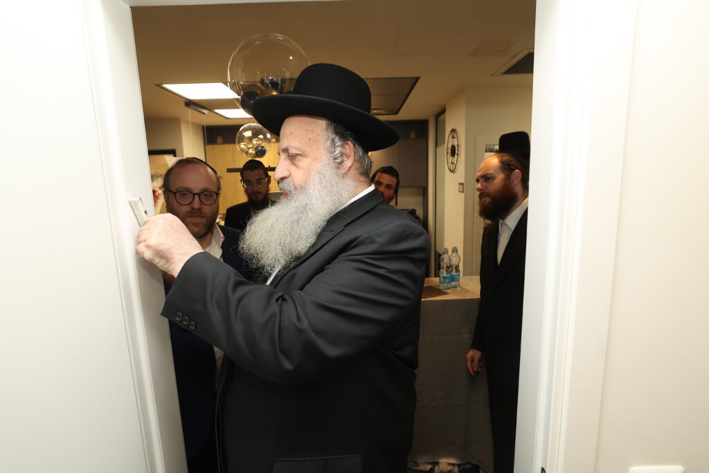 ב"צ'רטי אקסטרה" חנכו את מרכז הפעילות בישראל