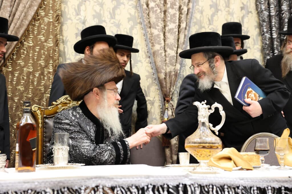 בהארנאסטייפל חגגו בר מצווה לנכד האדמו"ר