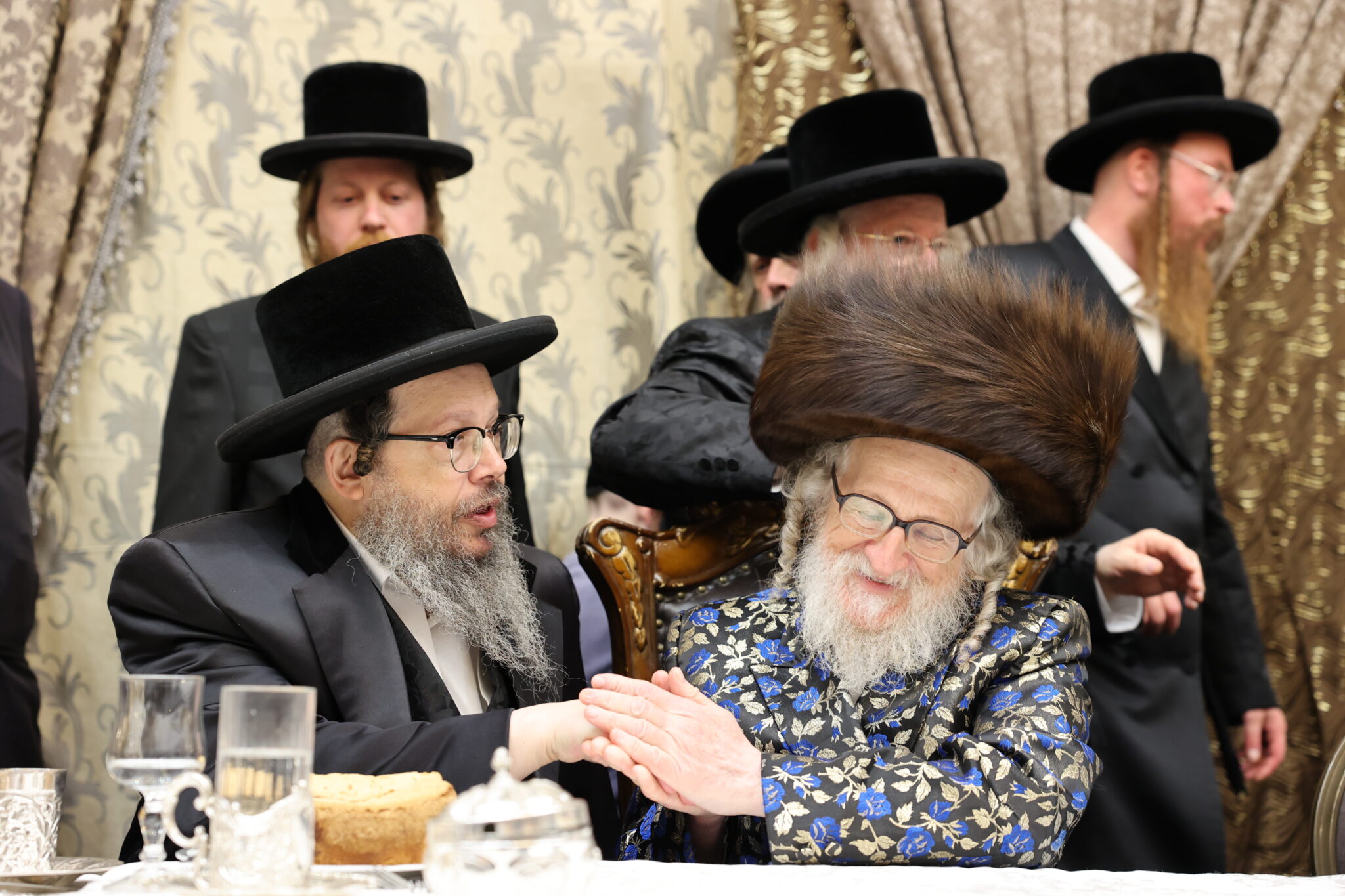 בהארנאסטייפל חגגו בר מצווה לנכד האדמו"ר