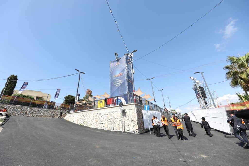 רבבות כבר זורמים למירון • הכטמן מגיש גלריה