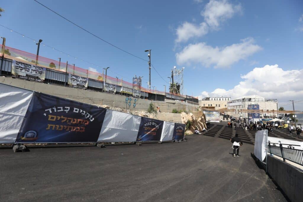 רבבות כבר זורמים למירון • הכטמן מגיש גלריה