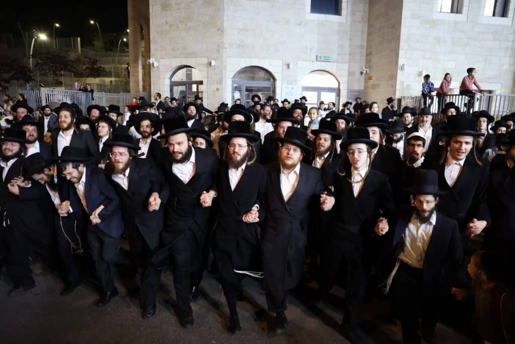 שֶׁמֶן מִשְׁחַת קֹדֶשׁ: בקאמארנא בית שמש חגגו את ל"ג בעומר