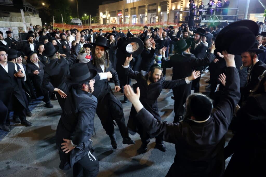 שֶׁמֶן מִשְׁחַת קֹדֶשׁ: בקאמארנא בית שמש חגגו את ל"ג בעומר