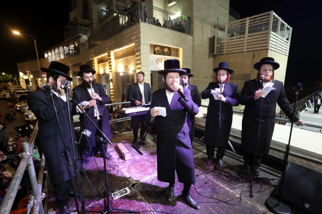 שֶׁמֶן מִשְׁחַת קֹדֶשׁ: בקאמארנא בית שמש חגגו את ל"ג בעומר