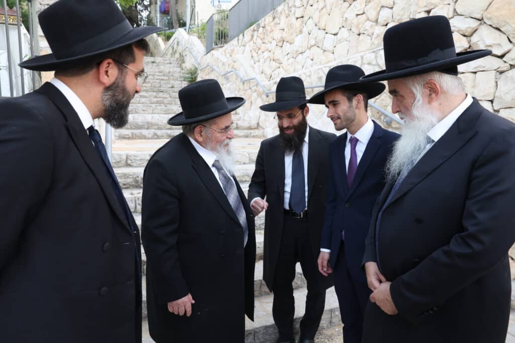 בישיבה הירושלמית קיבלו את התורה עם חבר המועצת