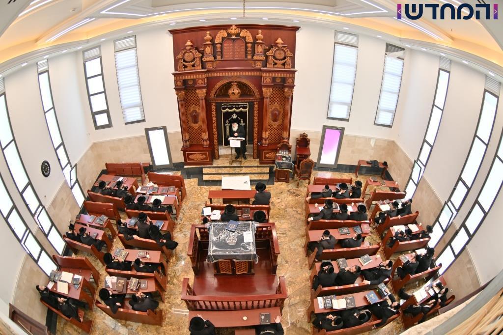 האדמו"ר מדושינסקיא ביקר בכולל החסידי