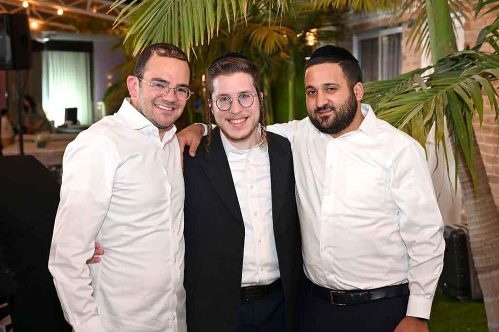 איש התקשורת התארס עם ביתו של רב העיר