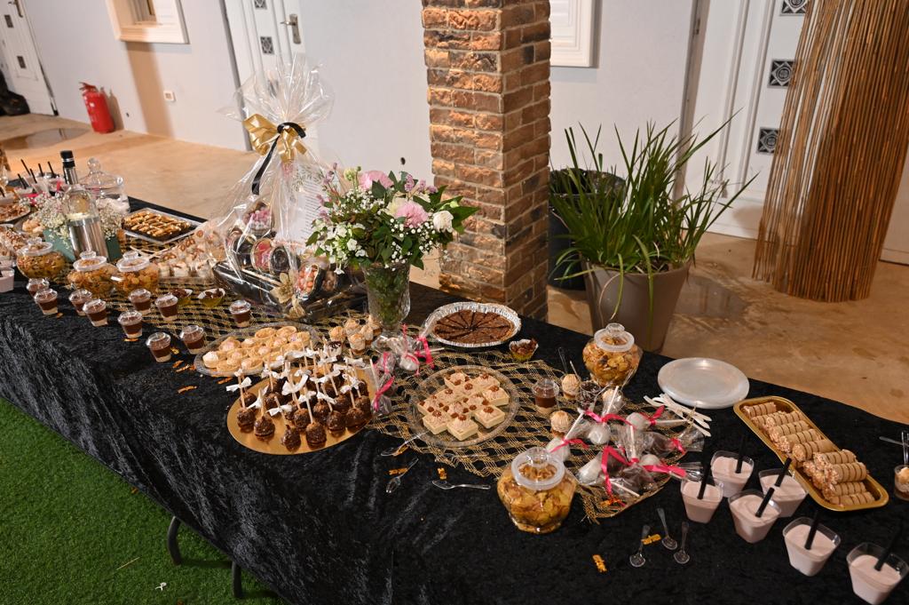 איש התקשורת התארס עם ביתו של רב העיר