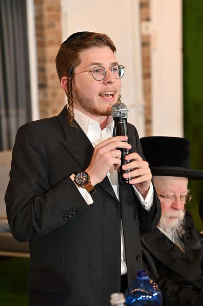 איש התקשורת התארס עם ביתו של רב העיר