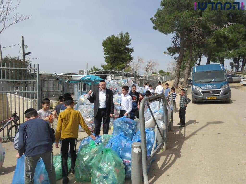 בזכות הבקבוקים למחזור: ס"ת לע"נ הנער הקדוש