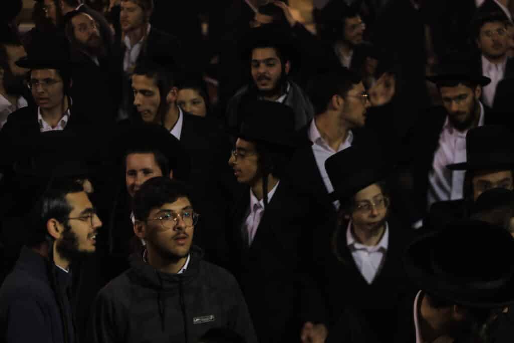 גלריה: ההדלקה המרכזית שע"י קהילת ברסלב "נחלי נצח"