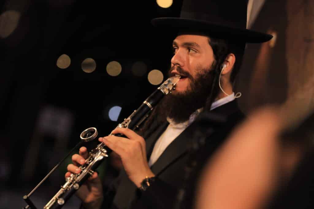 גלריה: ההדלקה המרכזית שע"י קהילת ברסלב "נחלי נצח"