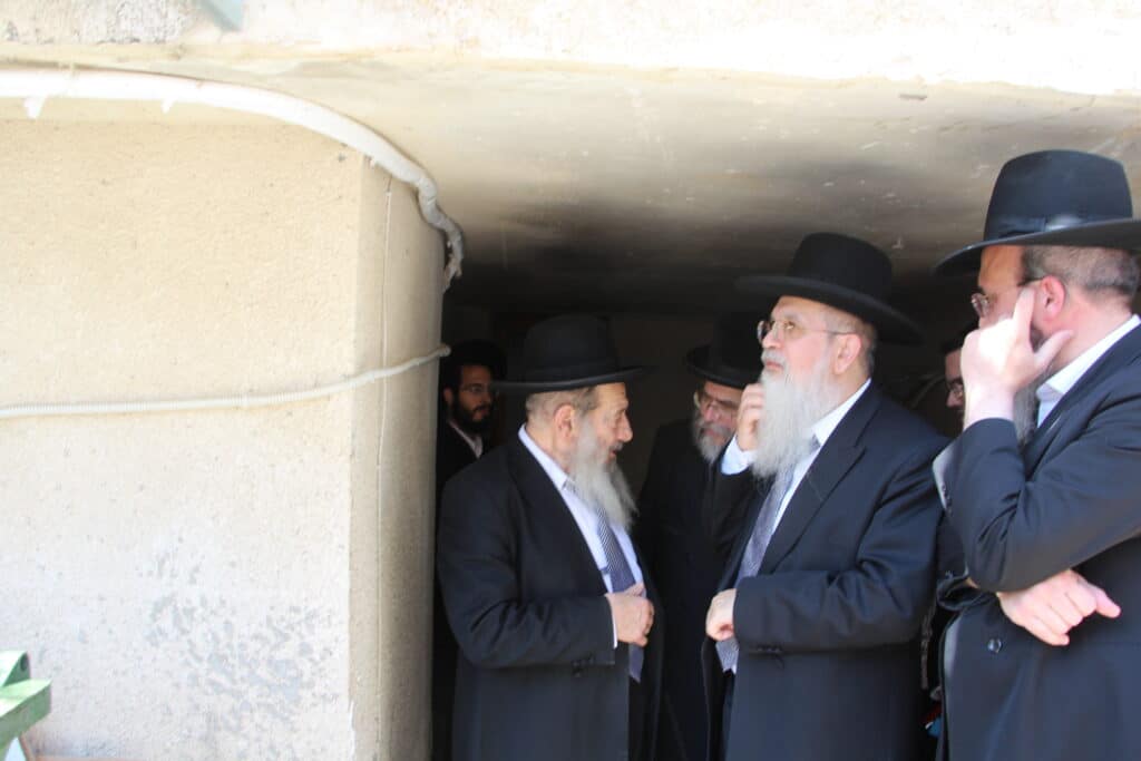 מסע ההלוויה: תיעוד מהעדשה של איתי קצב • גלריה