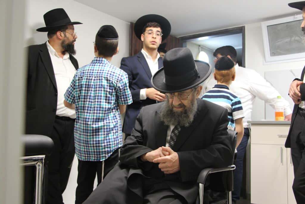 מסע ההלוויה: תיעוד מהעדשה של איתי קצב • גלריה