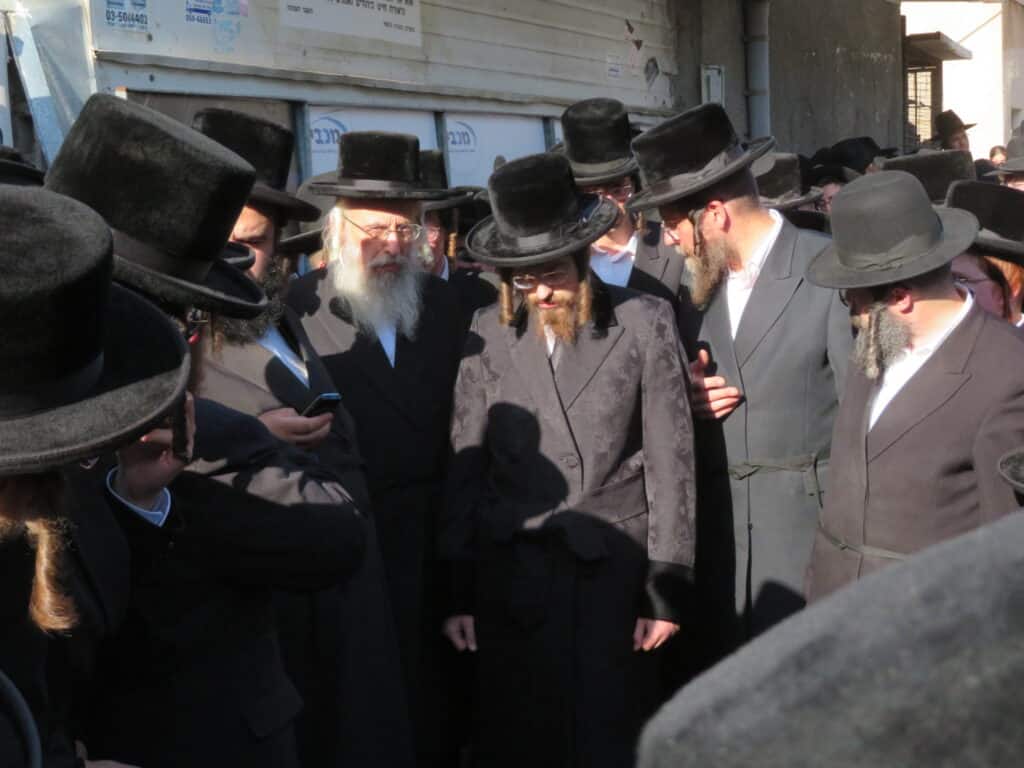 מסע ההלוויה: תיעוד מהעדשה של איתי קצב • גלריה