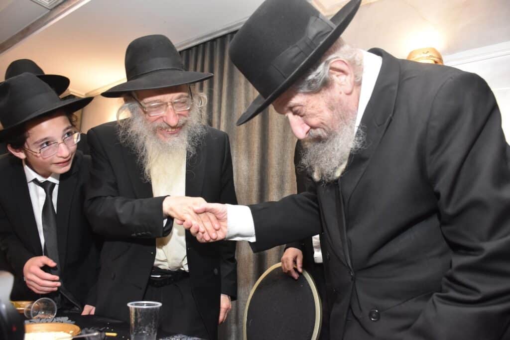 הגר"ד לנדאו הלך לבר מצווה של הנין