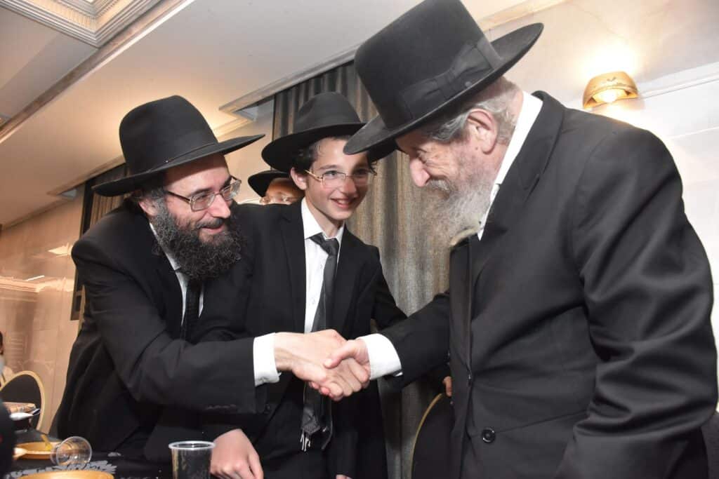 הגר"ד לנדאו הלך לבר מצווה של הנין