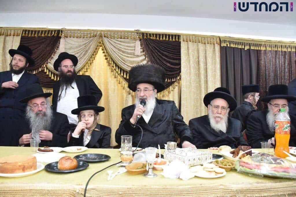 הרבי חגג עם הנכד: בר מצווה בחצרות טריסק - הארנאסטייפאל