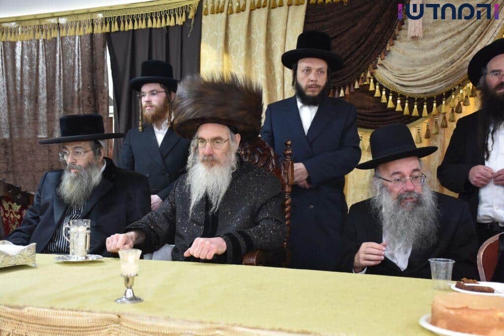 הרבי חגג עם הנכד: בר מצווה בחצרות טריסק - הארנאסטייפאל